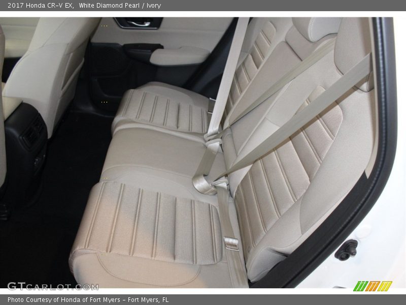 White Diamond Pearl / Ivory 2017 Honda CR-V EX