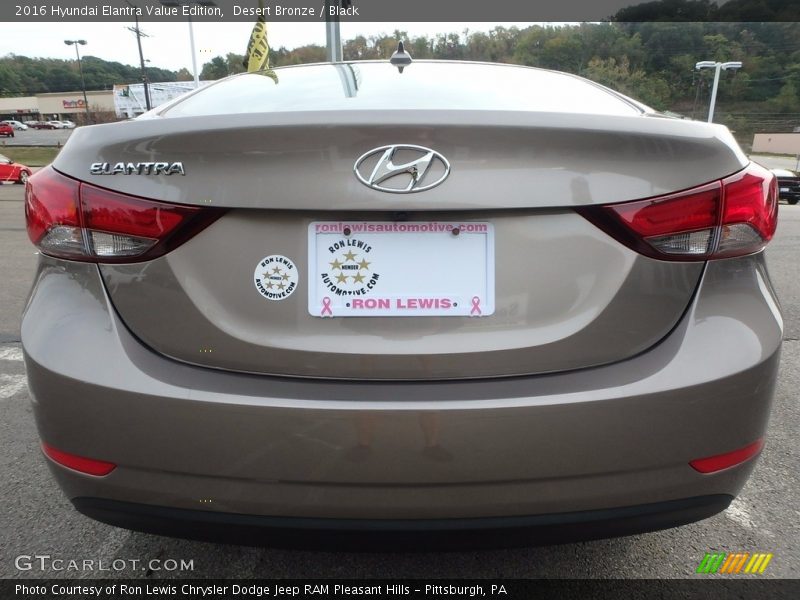 Desert Bronze / Black 2016 Hyundai Elantra Value Edition