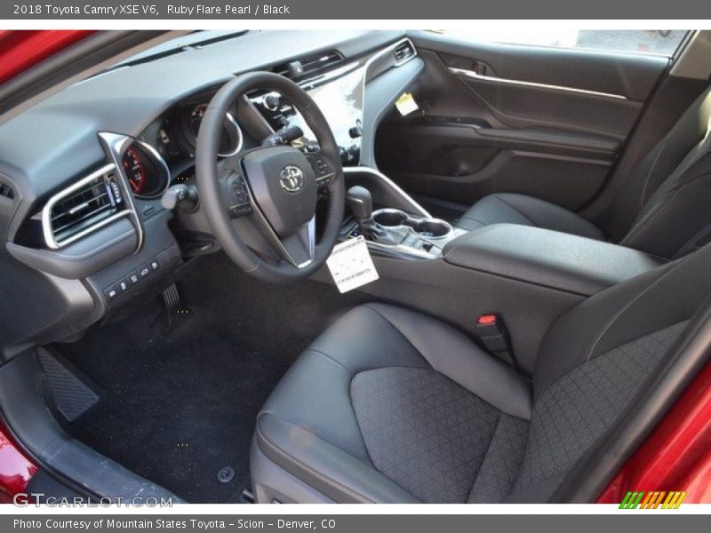 Ruby Flare Pearl / Black 2018 Toyota Camry XSE V6