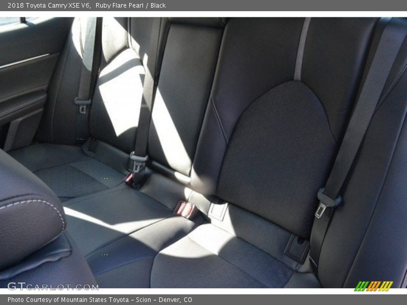 Ruby Flare Pearl / Black 2018 Toyota Camry XSE V6