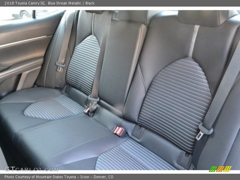 Blue Streak Metallic / Black 2018 Toyota Camry SE