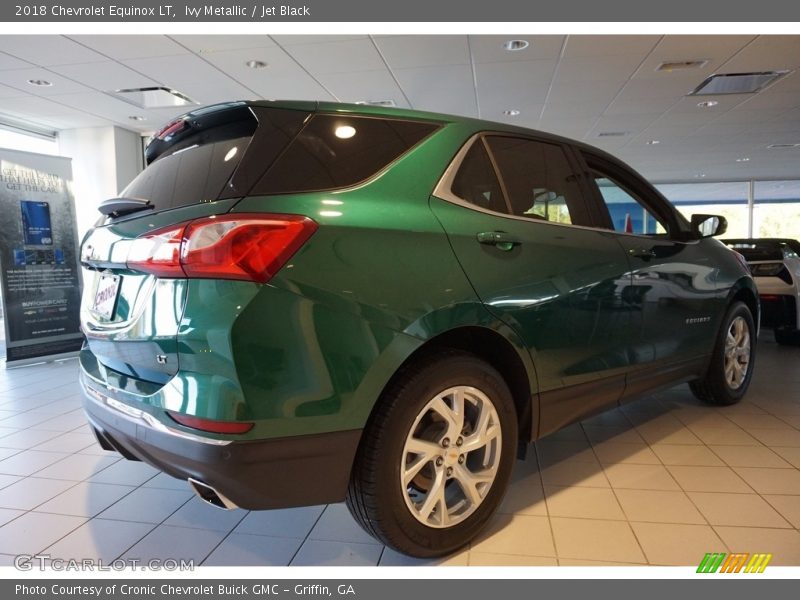 Ivy Metallic / Jet Black 2018 Chevrolet Equinox LT