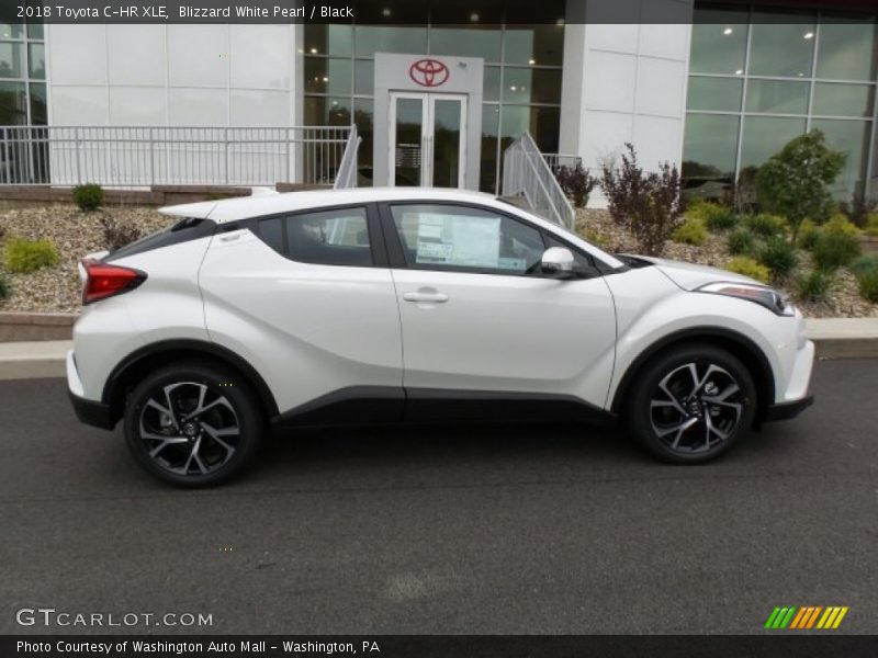 Blizzard White Pearl / Black 2018 Toyota C-HR XLE