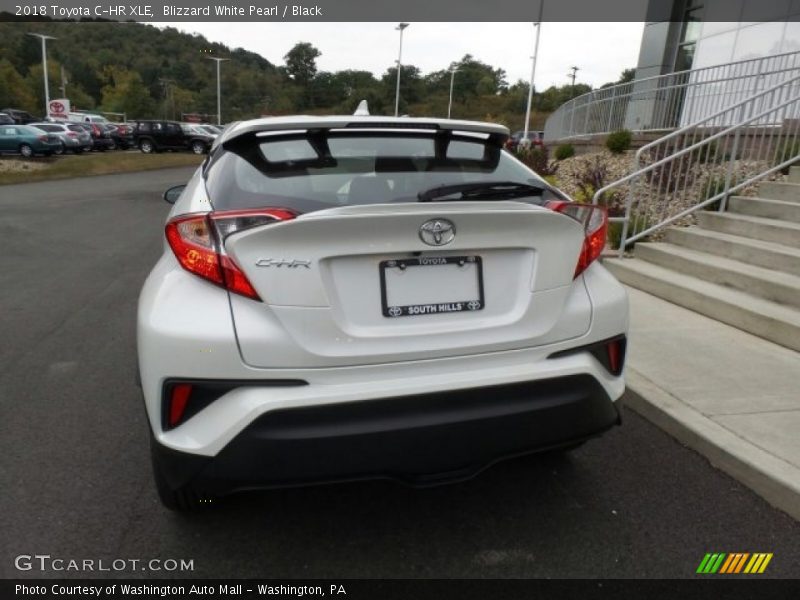 Blizzard White Pearl / Black 2018 Toyota C-HR XLE