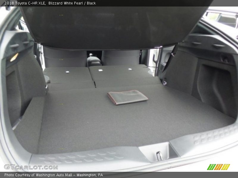 Blizzard White Pearl / Black 2018 Toyota C-HR XLE