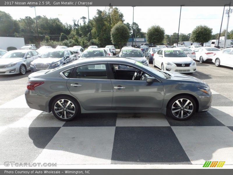 Gun Metallic / Charcoal 2017 Nissan Altima 2.5 SR