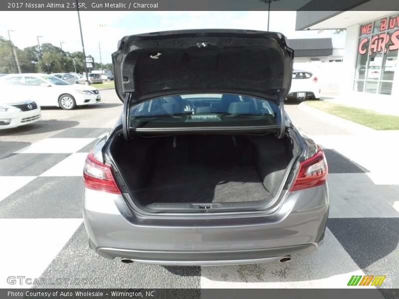 Gun Metallic / Charcoal 2017 Nissan Altima 2.5 SR