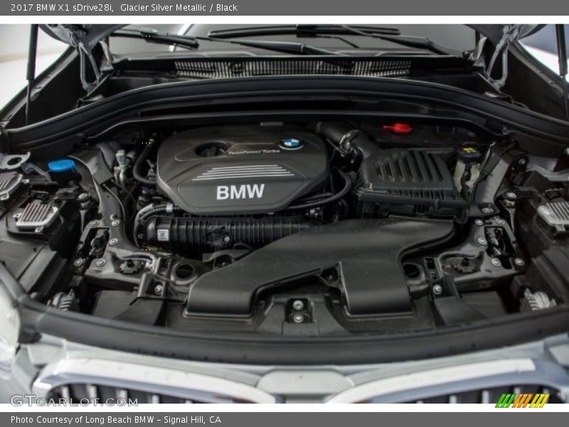 Glacier Silver Metallic / Black 2017 BMW X1 sDrive28i