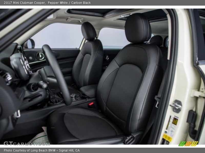 Pepper White / Carbon Black 2017 Mini Clubman Cooper