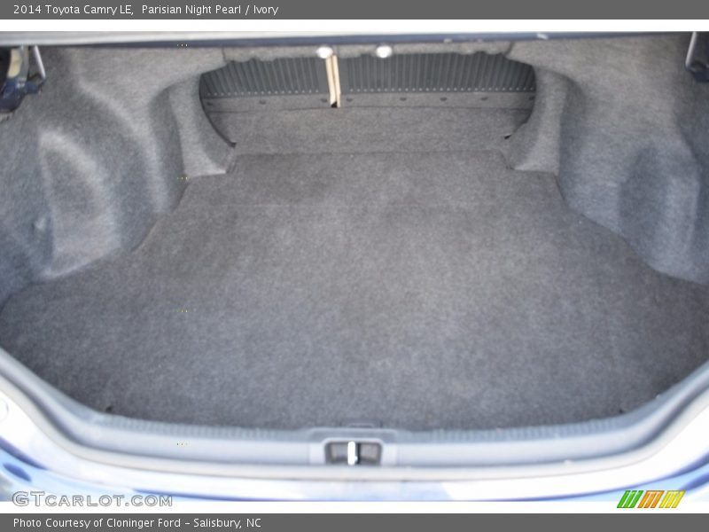 Parisian Night Pearl / Ivory 2014 Toyota Camry LE