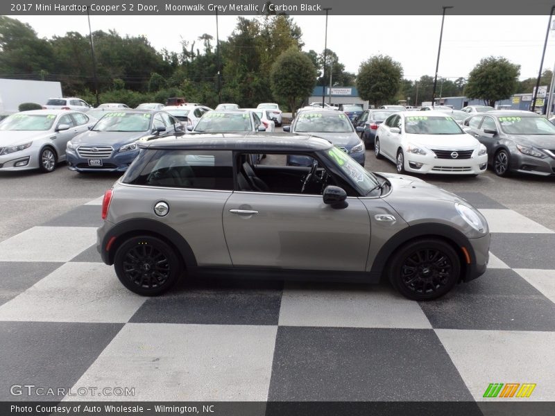 Moonwalk Grey Metallic / Carbon Black 2017 Mini Hardtop Cooper S 2 Door