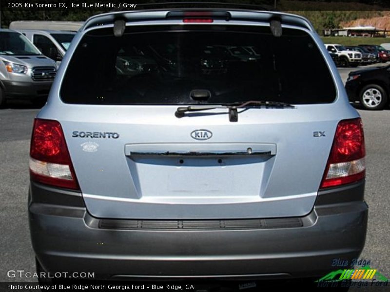 Ice Blue Metallic / Gray 2005 Kia Sorento EX