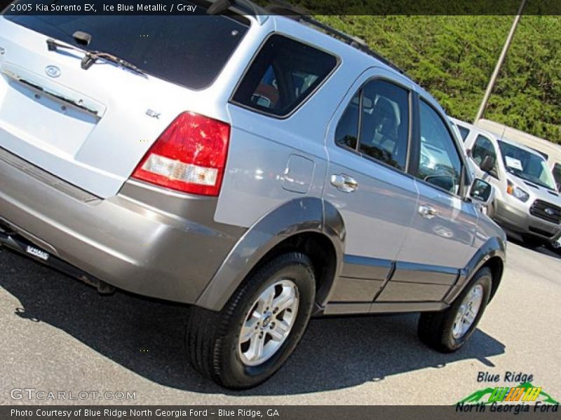 Ice Blue Metallic / Gray 2005 Kia Sorento EX