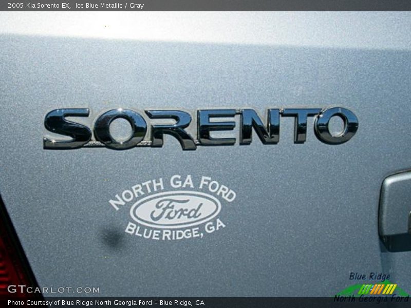 Ice Blue Metallic / Gray 2005 Kia Sorento EX