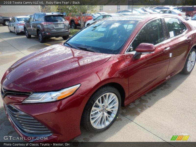 Ruby Flare Pearl / Black 2018 Toyota Camry XLE V6
