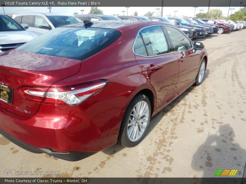Ruby Flare Pearl / Black 2018 Toyota Camry XLE V6