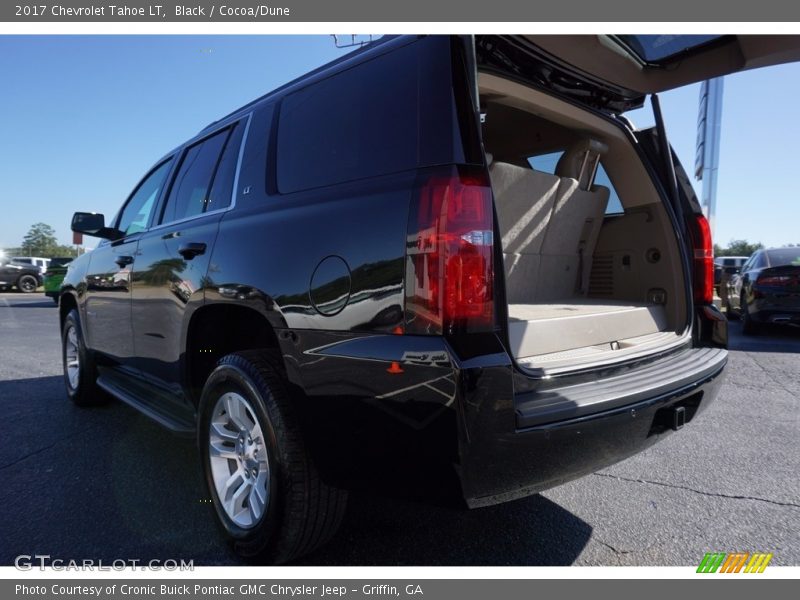 Black / Cocoa/Dune 2017 Chevrolet Tahoe LT