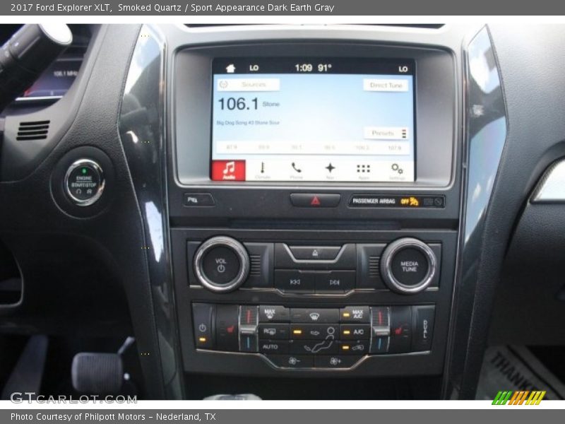 Smoked Quartz / Sport Appearance Dark Earth Gray 2017 Ford Explorer XLT