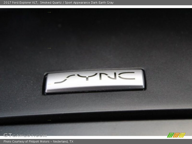 Smoked Quartz / Sport Appearance Dark Earth Gray 2017 Ford Explorer XLT