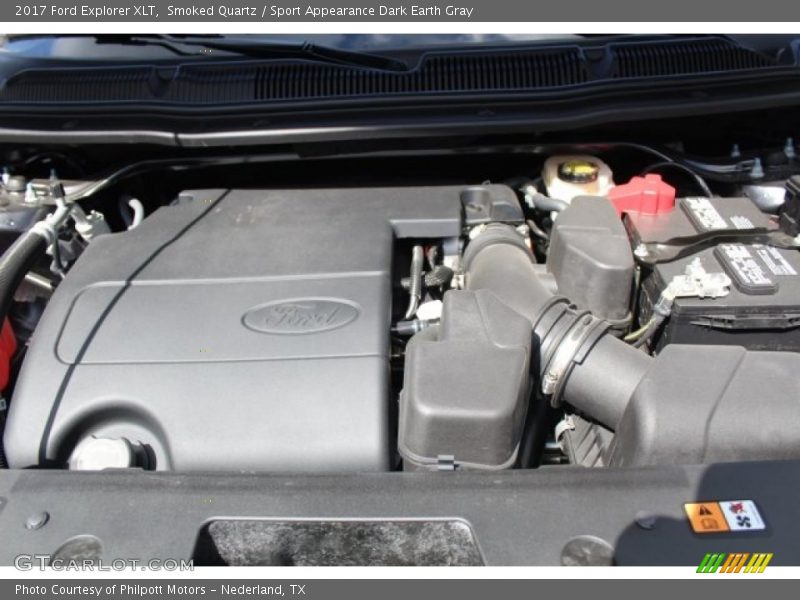 Smoked Quartz / Sport Appearance Dark Earth Gray 2017 Ford Explorer XLT