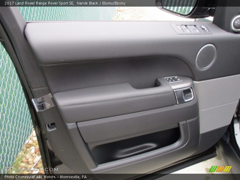 Narvik Black / Ebony/Ebony 2017 Land Rover Range Rover Sport SE