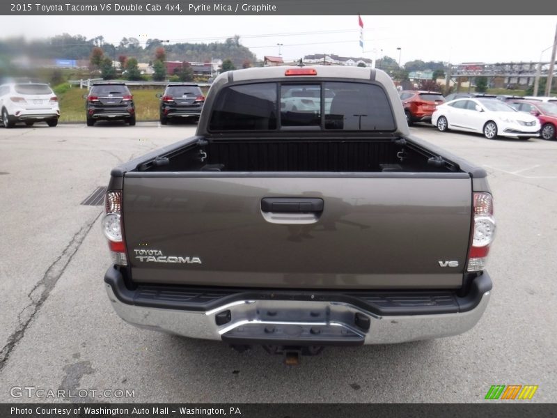 Pyrite Mica / Graphite 2015 Toyota Tacoma V6 Double Cab 4x4