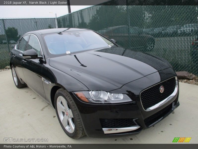 Narvik Black / Light Oyster 2018 Jaguar XF