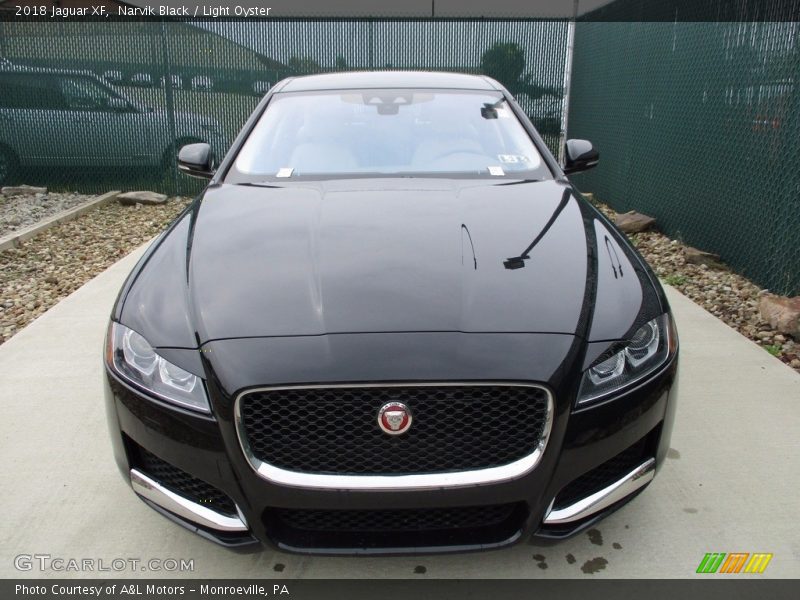 Narvik Black / Light Oyster 2018 Jaguar XF