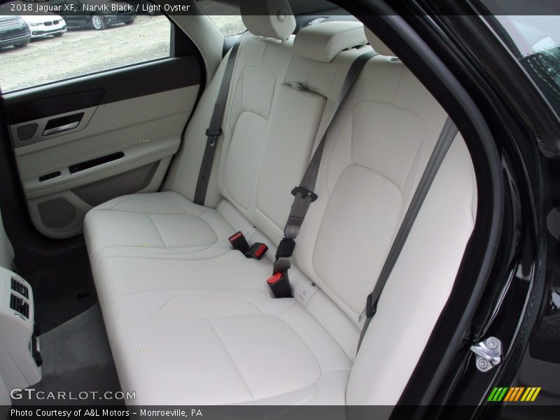 Narvik Black / Light Oyster 2018 Jaguar XF