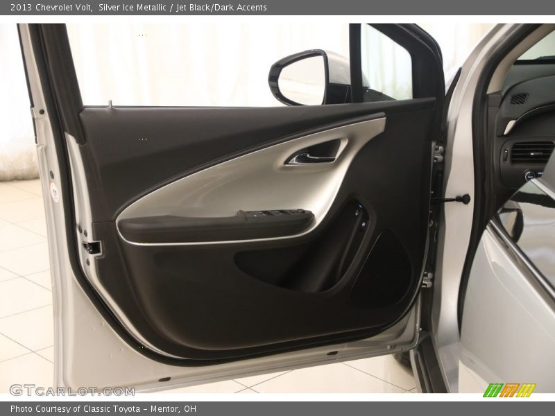Silver Ice Metallic / Jet Black/Dark Accents 2013 Chevrolet Volt