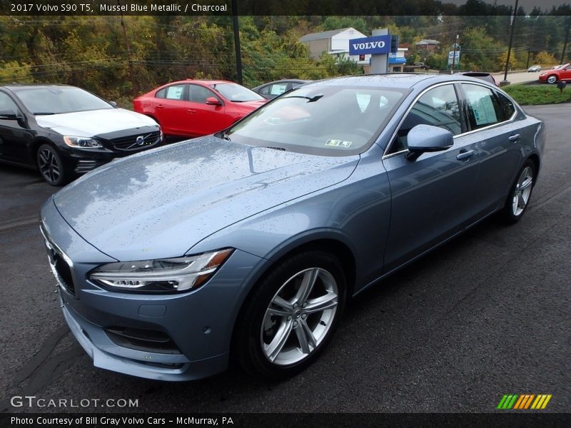 Mussel Blue Metallic / Charcoal 2017 Volvo S90 T5