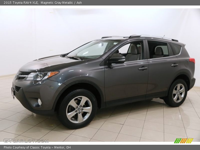 Magnetic Gray Metallic / Ash 2015 Toyota RAV4 XLE