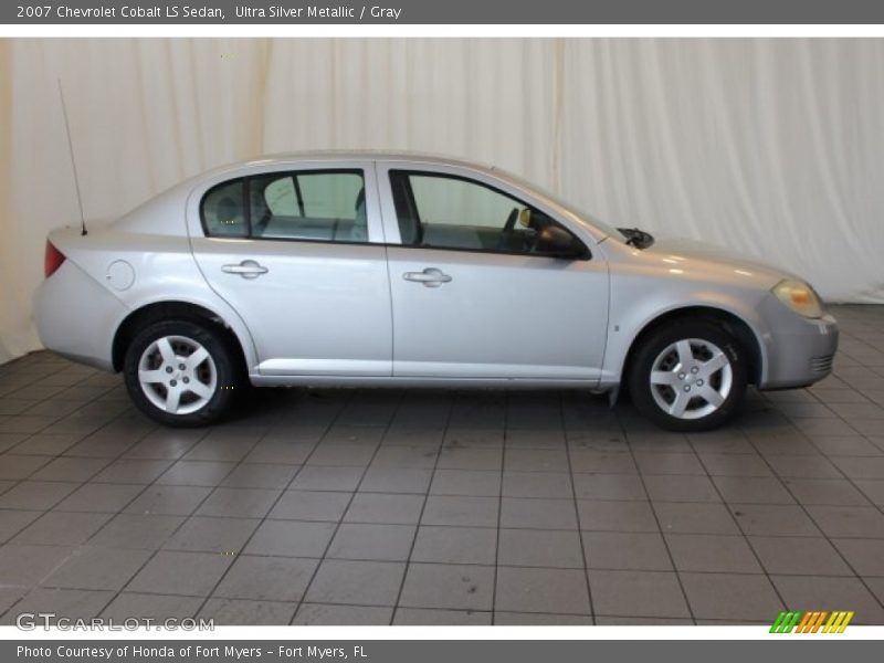 Ultra Silver Metallic / Gray 2007 Chevrolet Cobalt LS Sedan