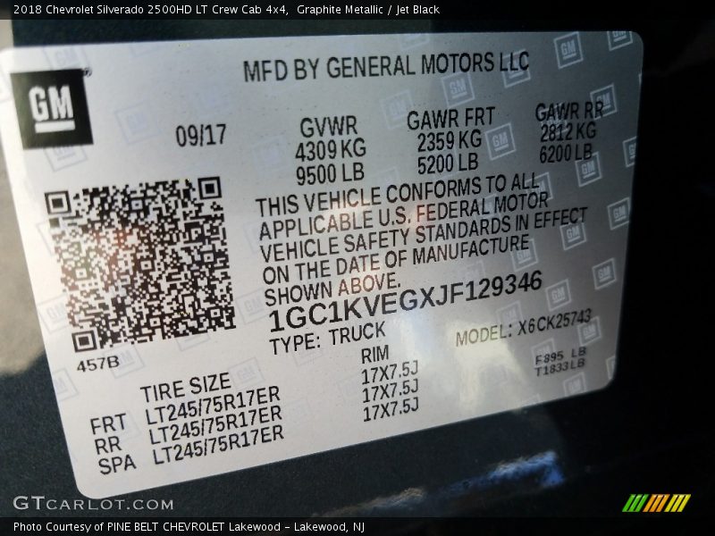 Graphite Metallic / Jet Black 2018 Chevrolet Silverado 2500HD LT Crew Cab 4x4