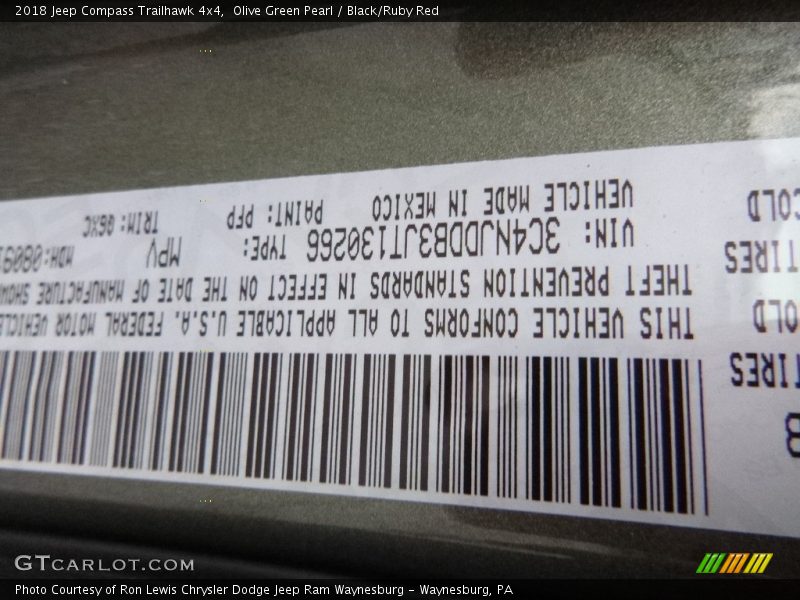 Olive Green Pearl / Black/Ruby Red 2018 Jeep Compass Trailhawk 4x4