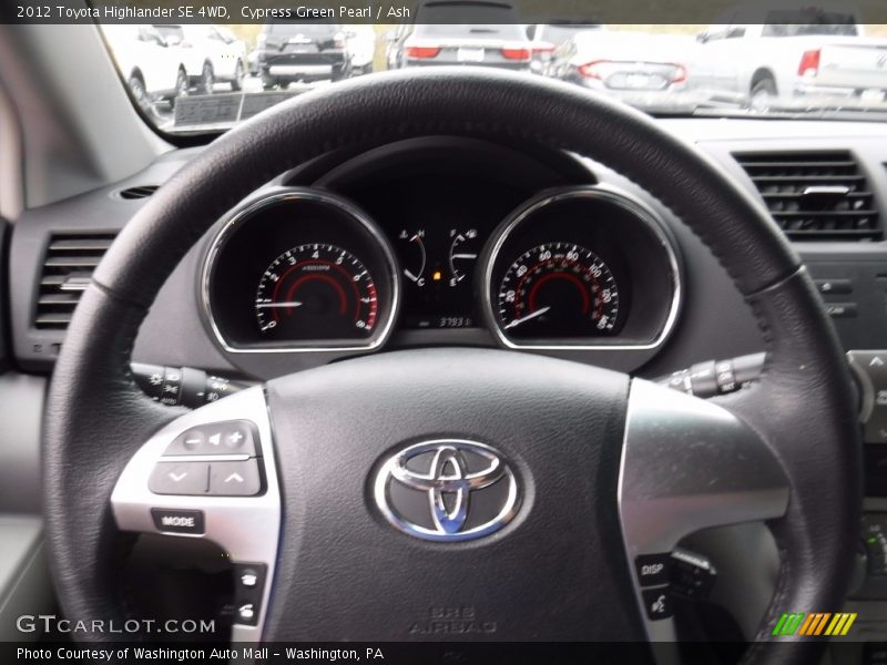 Cypress Green Pearl / Ash 2012 Toyota Highlander SE 4WD