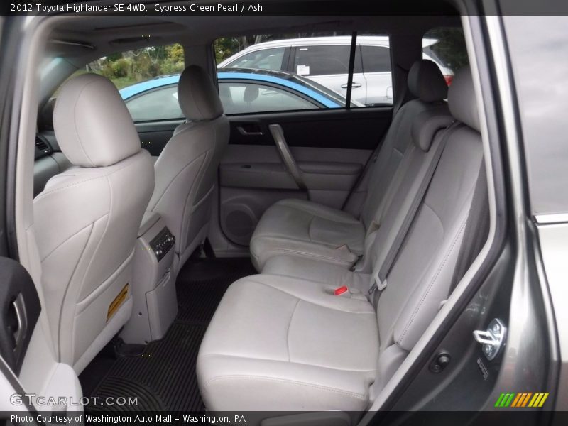 Cypress Green Pearl / Ash 2012 Toyota Highlander SE 4WD