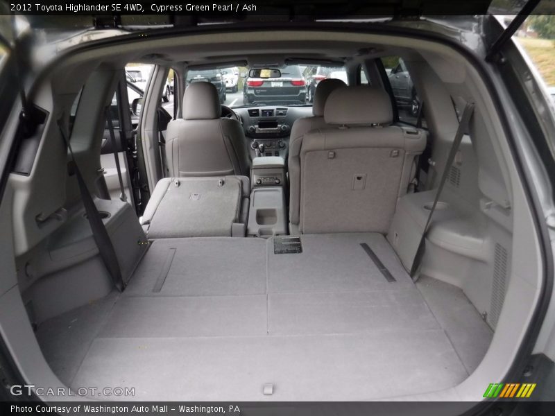 Cypress Green Pearl / Ash 2012 Toyota Highlander SE 4WD