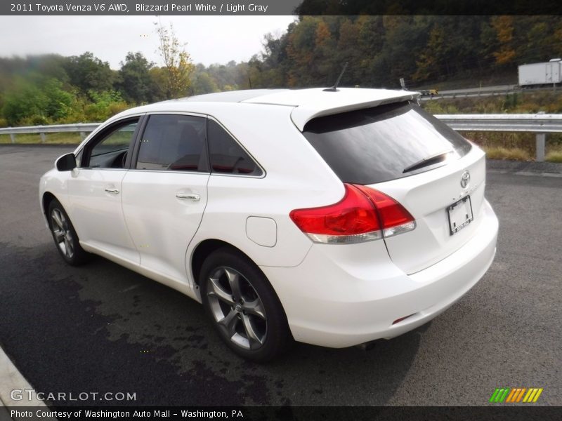 Blizzard Pearl White / Light Gray 2011 Toyota Venza V6 AWD