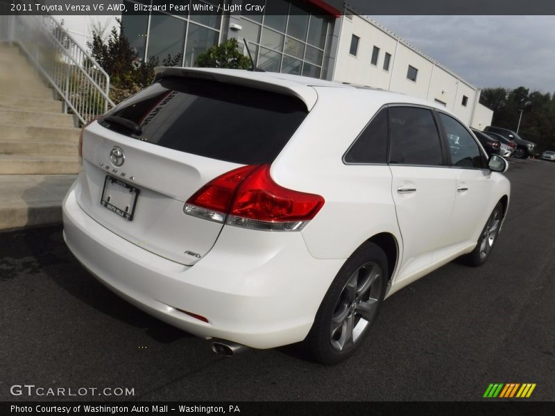 Blizzard Pearl White / Light Gray 2011 Toyota Venza V6 AWD