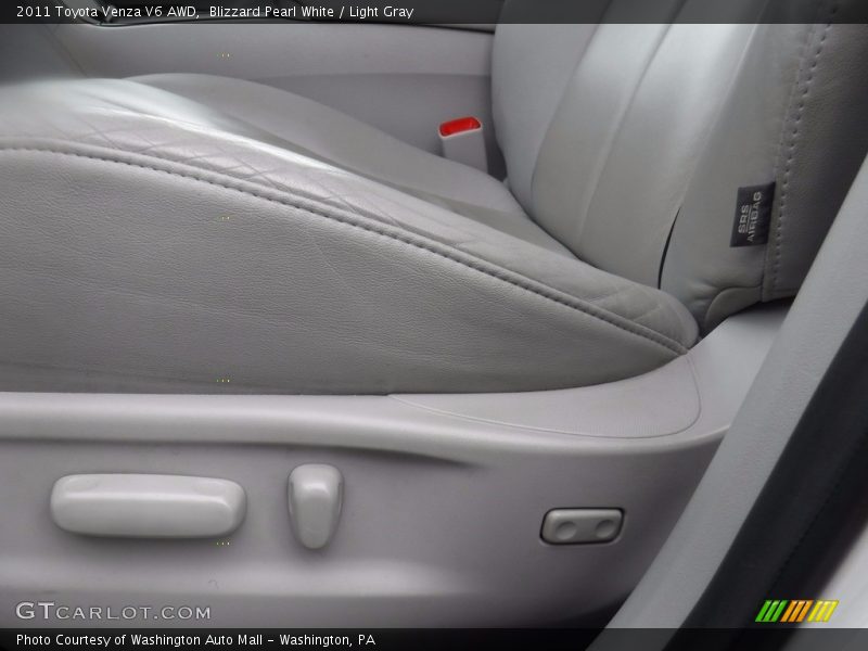 Blizzard Pearl White / Light Gray 2011 Toyota Venza V6 AWD