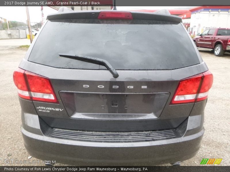 Granite Pearl-Coat / Black 2017 Dodge Journey SE AWD