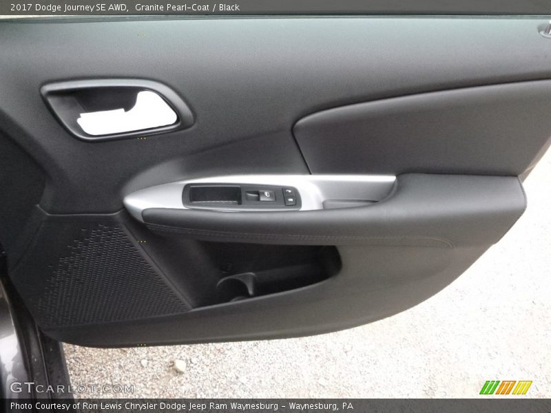 Granite Pearl-Coat / Black 2017 Dodge Journey SE AWD