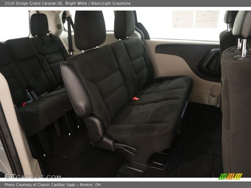 Bright White / Black/Light Graystone 2016 Dodge Grand Caravan SE