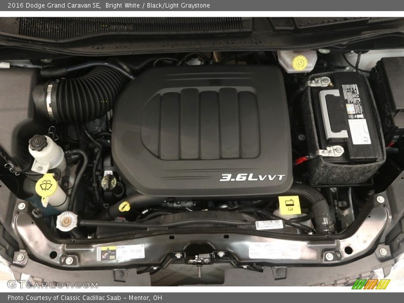 Bright White / Black/Light Graystone 2016 Dodge Grand Caravan SE
