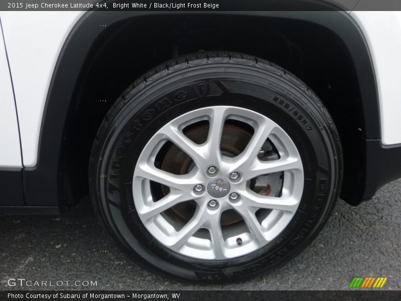 Bright White / Black/Light Frost Beige 2015 Jeep Cherokee Latitude 4x4