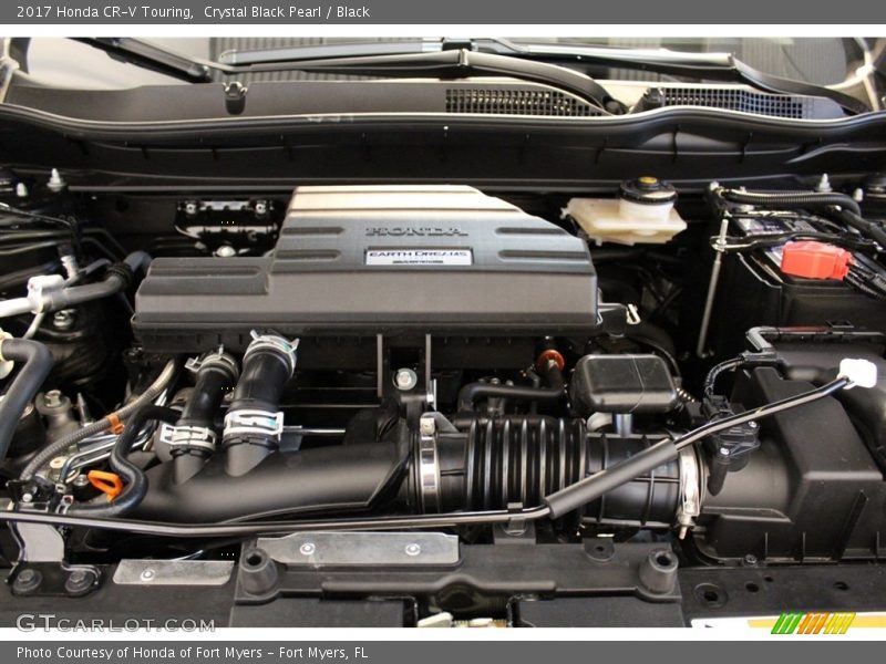  2017 CR-V Touring Engine - 1.5 Liter Turbocharged DOHC 16-Valve 4 Cylinder