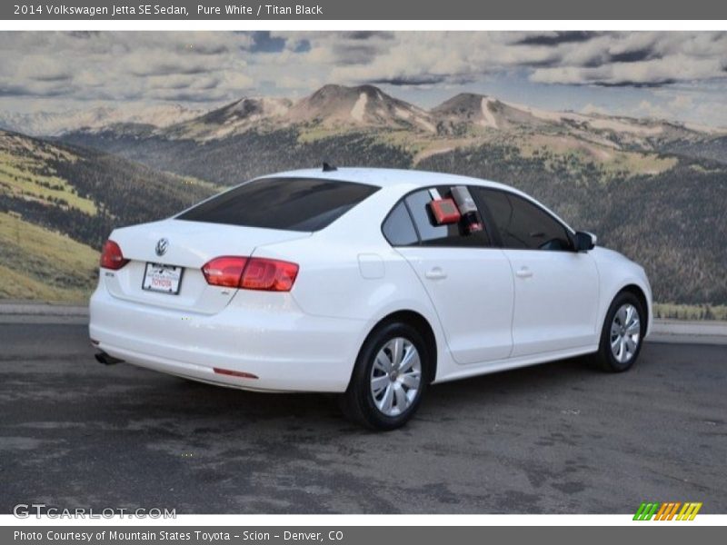 Pure White / Titan Black 2014 Volkswagen Jetta SE Sedan