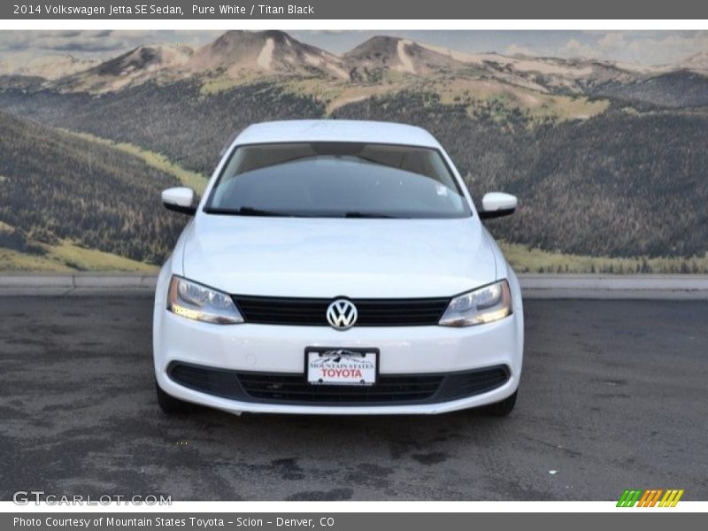 Pure White / Titan Black 2014 Volkswagen Jetta SE Sedan