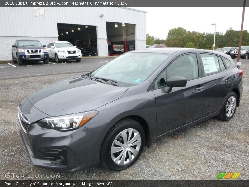 Front 3/4 View of 2018 Impreza 2.0i 5-Door